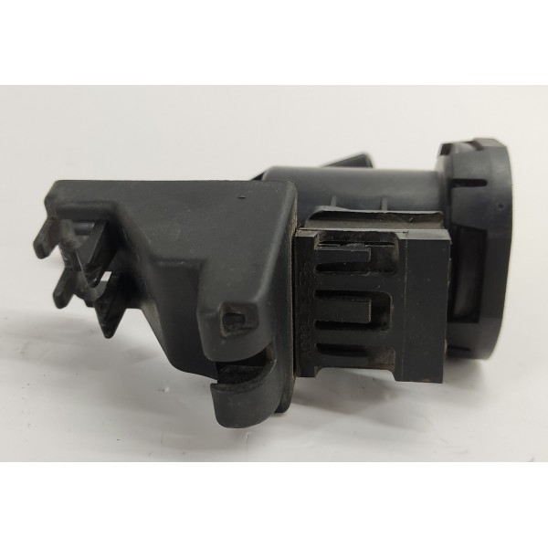 Valvula Canister Mercedes C180 1.6 2017 A0014760532