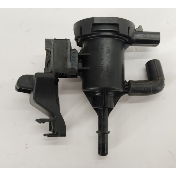 Valvula Canister Mercedes C180 1.6 2017 A0014760532