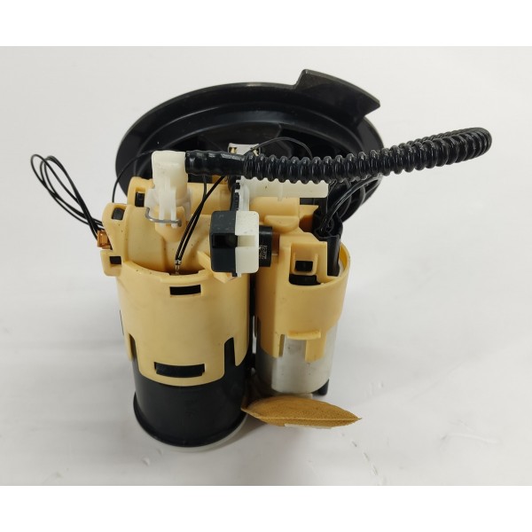 Bomba Combustivel Mercedes C180 1.6 2017 A2054701300