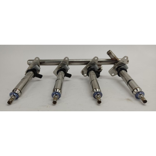 Flauta Bicos Injetores Mercedes C180 1.6 2017 A2740701495