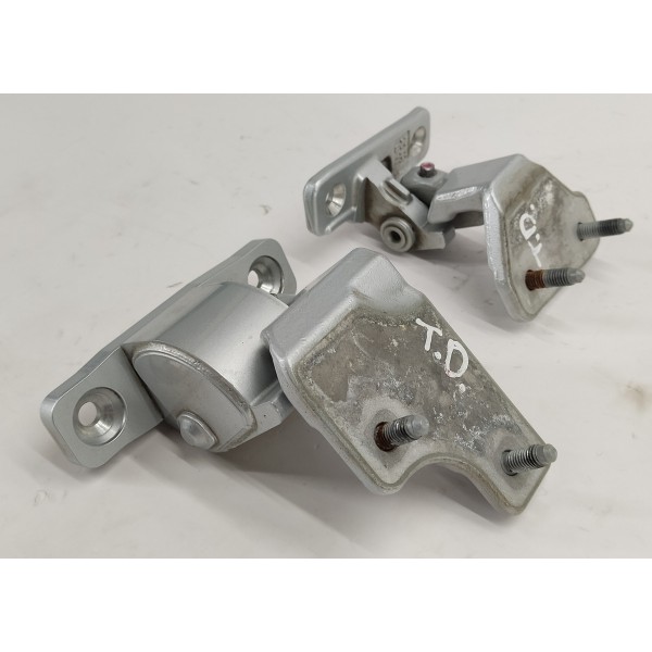 Dobradiça Porta T.d Mercedes C180 1.6 2017