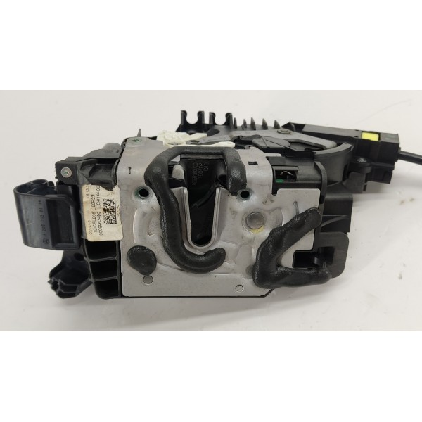 Fechadura Porta T.e Mercedes C180 1.6 2017 A2220064099