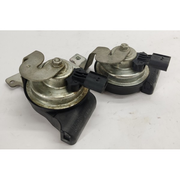 Par Buzina Mercedes C180 1.6 2017 0055307