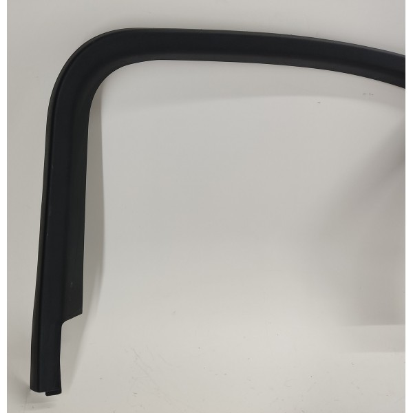 Acabamento Arco Porta T.d Mercedes C180 1.6 2017 A2057370271 Preto