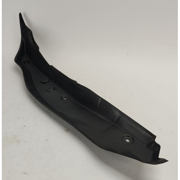 Guarda Pó Paralama D.e Mercedes C180 1.6 2017 A2058890125