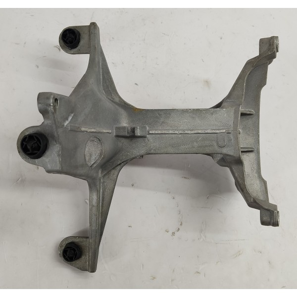 Suporte Intercooler Mercedes C180 1.6 2017 A2740981439