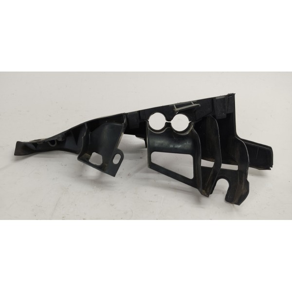 Suporte Chicote D.d Mercedes C180 1.6 2017 A2050317600