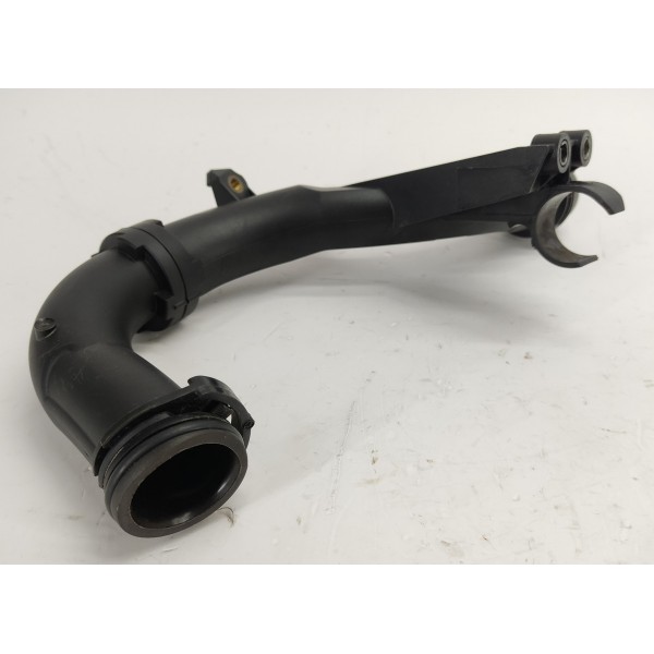 Cano Agua Mercedes C180 1.6 2017