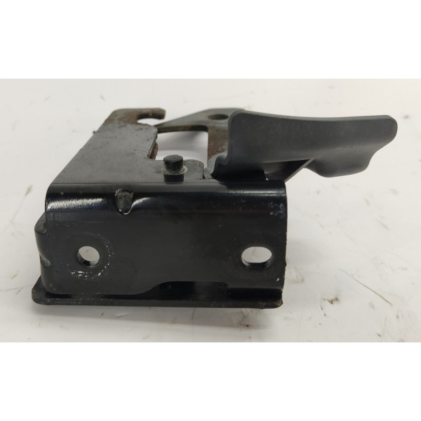 Trava Capo Mercedes C180 1.6 2017 A2188800064