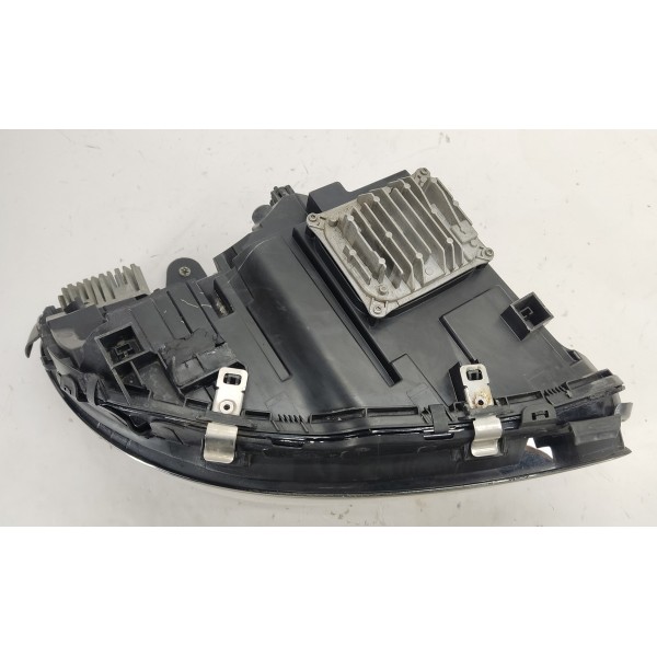 Farol D.e Mercedes C180 1.6 2017 Detalhe A2059062302 Esquerdo/motorista