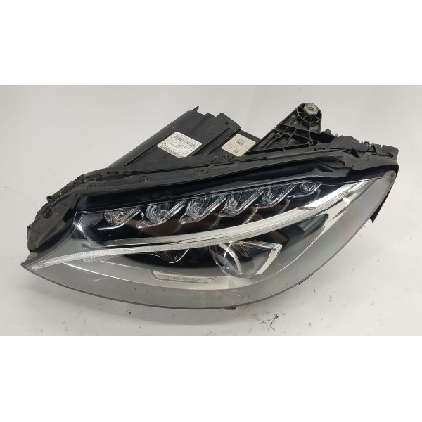 Farol D.e Mercedes C180 1.6 2017 Detalhe A2059062302 Esquerdo/motorista