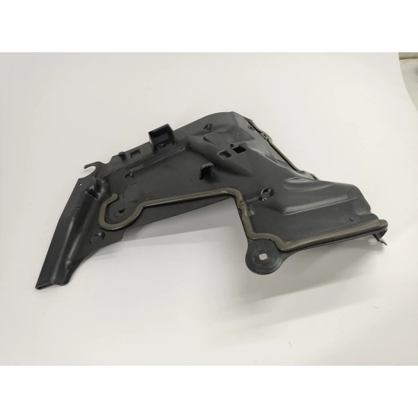 Defletor Protetor Calor L.e Mercedes C180 2017 A2056205801