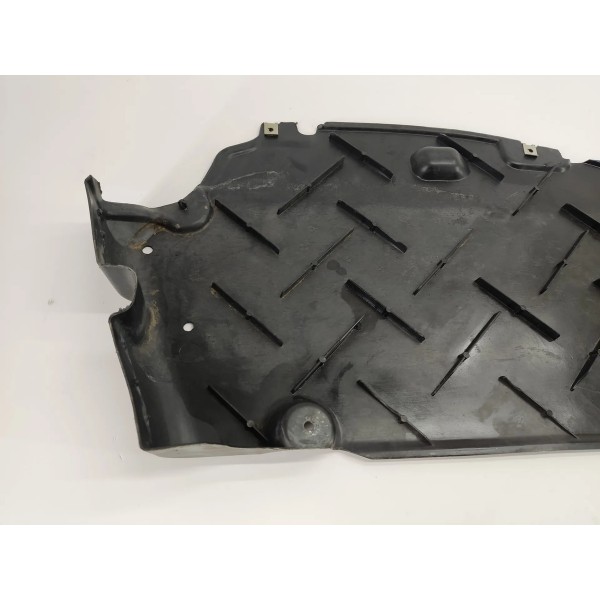 Protetor Mercedes C180 1.6 2017 A2056900407