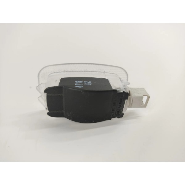 Luz Teto Cortesia Mercedes C180 1.6 2017 A0028202101