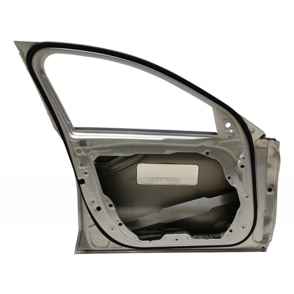 Porta Dianteira Esquerda Mercedes C180 1.6 2017 Dianteira Esquerdo Prata