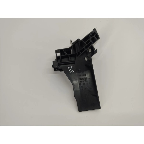 Suporte Fechadura Porta D.e Mercedes C180 2017 A2057230114