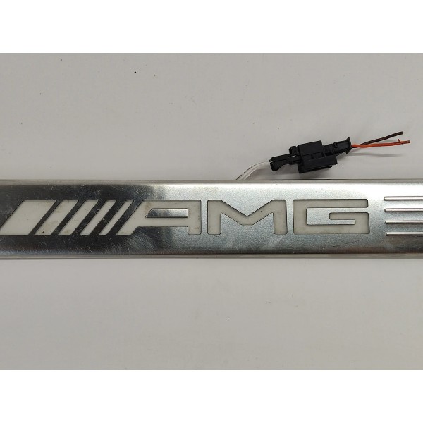 Soleira Porta Dianteira Esquerda Mercedes Cla 45 Amg 2016 Prateado