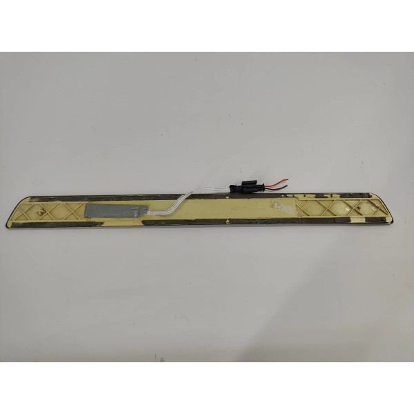 Soleira Porta Dianteira Esquerda Mercedes Cla 45 Amg 2016 Prateado