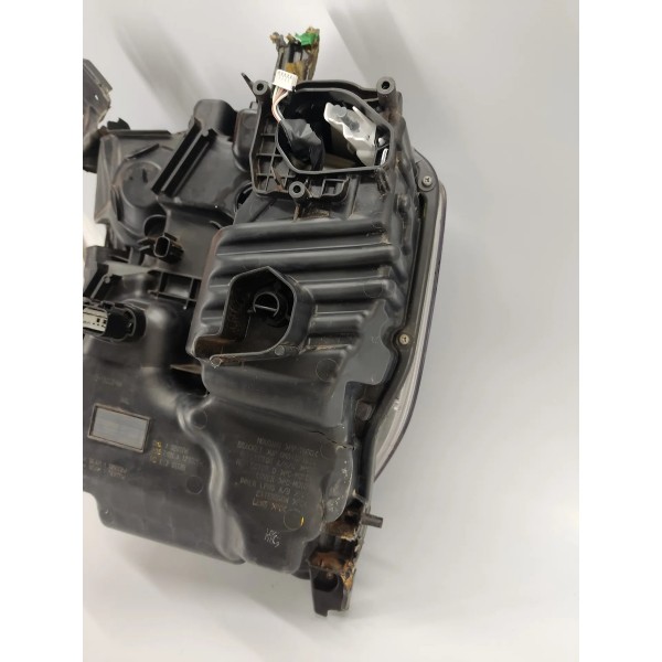 Farol Retirada Peças L.d Ranger 3.0 V6 2025 Xls N1wb13e014hc Direito/passageiro