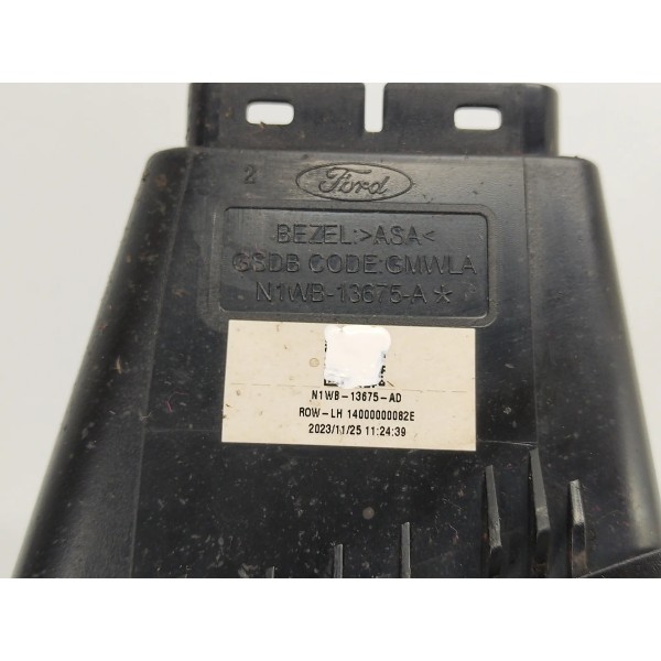 Moldura Luz Placa Ranger 3.0 V6 2025 Xls N1wb13675 Preto