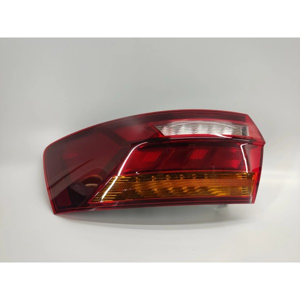 Lanterna Esquerda Volkswagen Jetta Gli 2026 17a945095c Esquerdo/motorista Vermelho