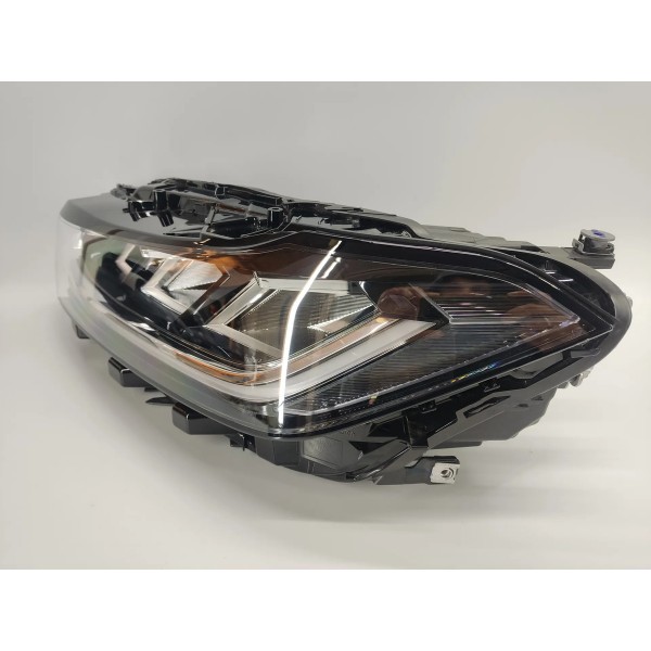 Farol Esquerdo Volkswagen Jetta Gli 2026 17b941059 Esquerdo/motorista