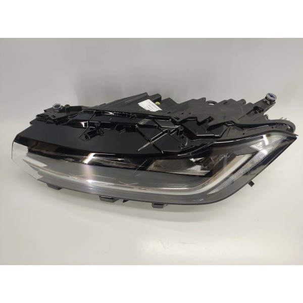 Farol Esquerdo Volkswagen Jetta Gli 2026 17b941059 Esquerdo/motorista