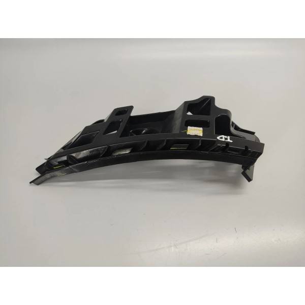 Suporte Guia Parachoque T.d Jetta Gli 2026 17a807454a