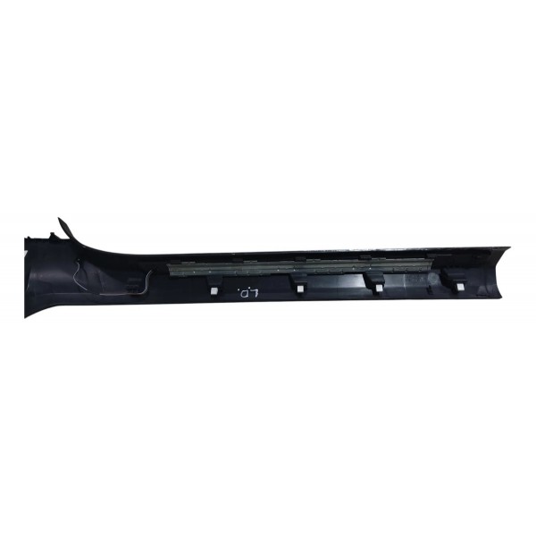 Soleira Led Lado Direito Volkswagen Jetta Gli 2026 17a853370 Preto