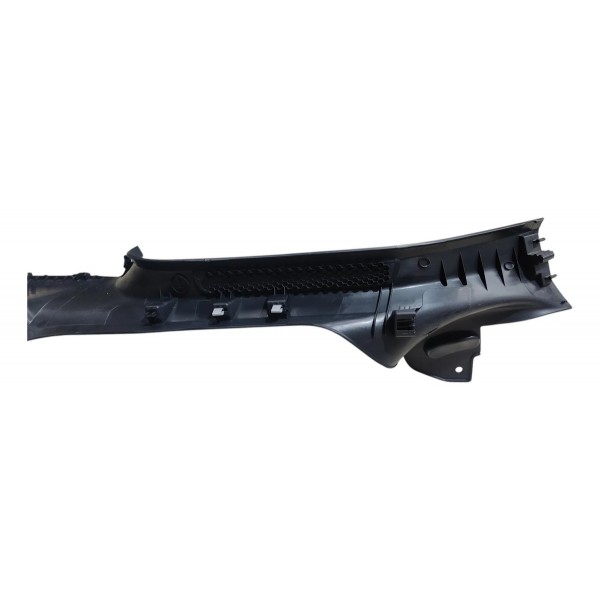 Soleira Led Esquerdo Volkswagen Jetta Gli 2026 17a853369 Preto
