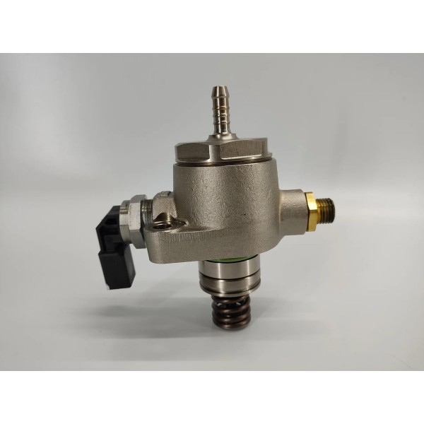 Bomba Alta Pressao Volkswagen Jetta Gli 2026 06l127027c