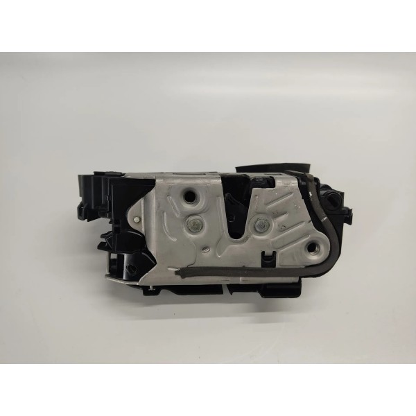 Fechadura Porta D.d Volkswagen Jetta Gli 2026 5nn837016d