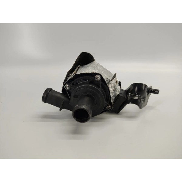 Bomba Agua Auxiliar Jetta Gli 2026 5q0965567b