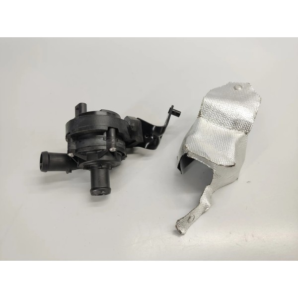 Bomba Agua Auxiliar Jetta Gli 2026 5q0965567b