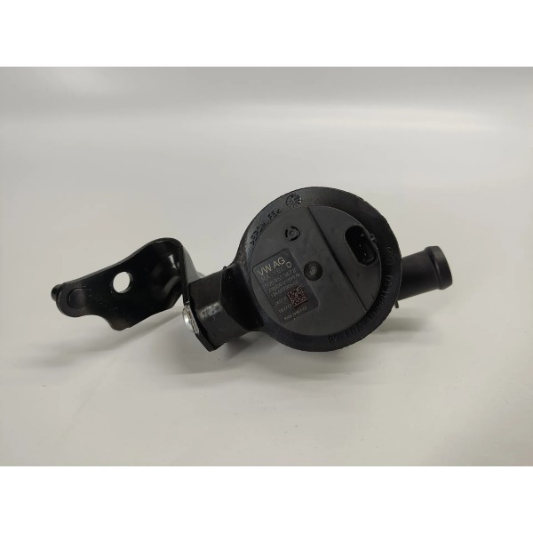 Bomba Agua Auxiliar Jetta Gli 2026 5q0965567b
