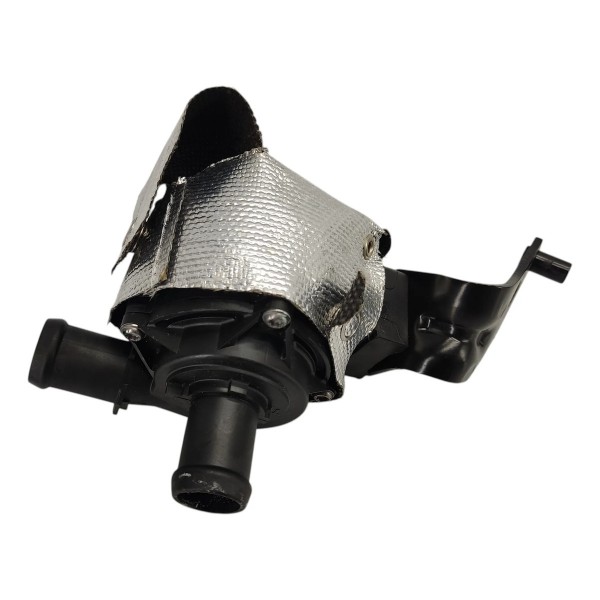 Bomba Agua Auxiliar Jetta Gli 2026 5q0965567b