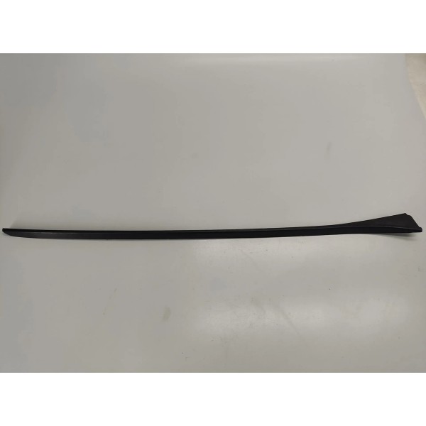 Friso Pestana Parabrisa L.d Jetta Gli 2026 17a854328 Preto