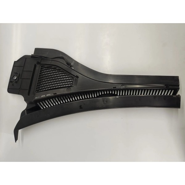 Grade Churrasqueira L.d Volkswagen Jetta Gli 2026 17b819404 Preto Normal