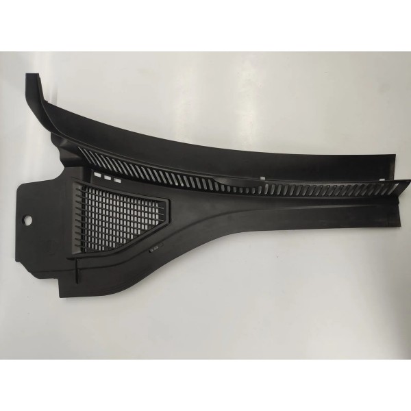 Grade Churrasqueira L.d Volkswagen Jetta Gli 2026 17b819404 Preto Normal