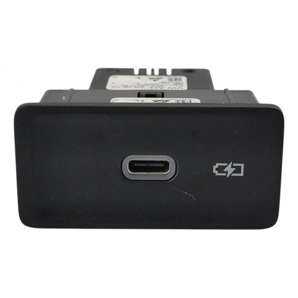 Entrada Usb Jetta Gli 2026 17a035718 Preto