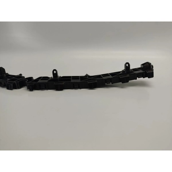 Suporte Guia Para Choque T.d Pajero Sport 2022 2.4 Hpe