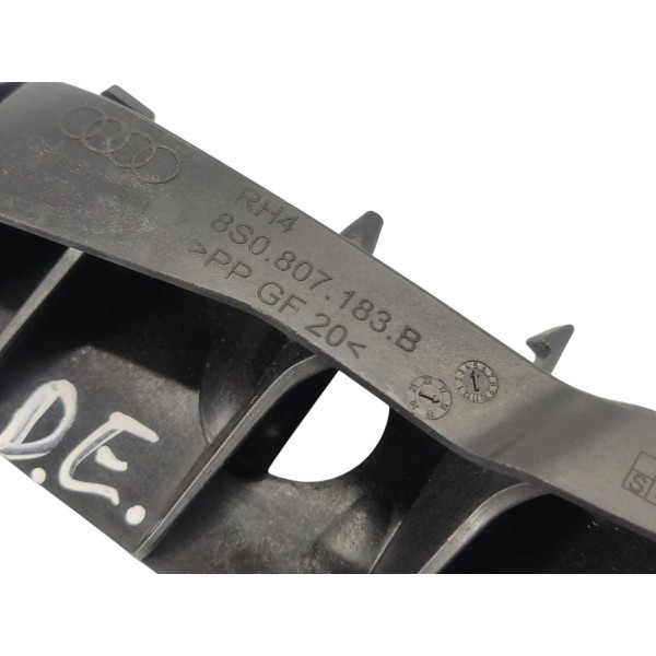 Suporte Guia Parachoque D.e Audi Tt Coupe 2016 8s0807183b