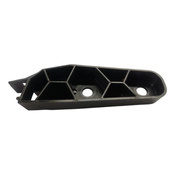 Suporte Guia Parachoque T.e Audi Tt Coupe 2016 8s0807375