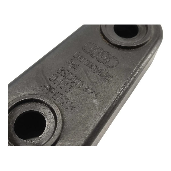 Suporte Guia Parachoque T.e Audi Tt Coupe 2016 8s0807375