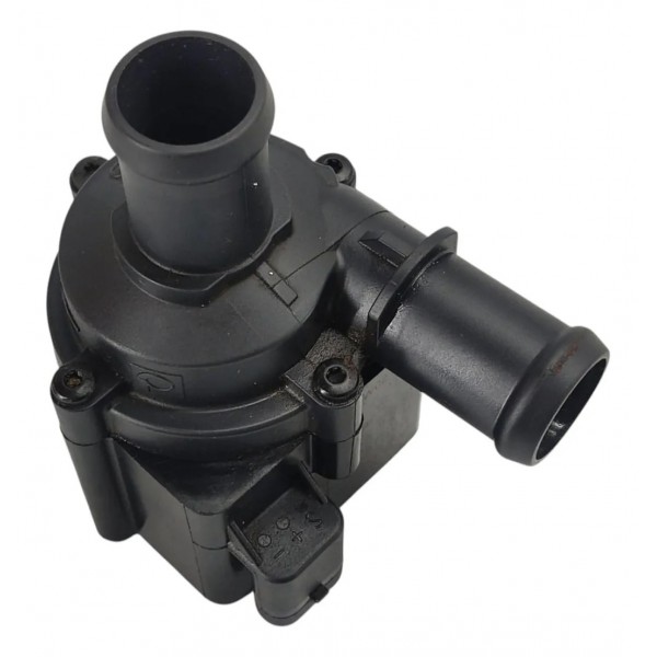 Bomba Agua Auxiliar Audi Tt Coupe 2016 5q0965561b