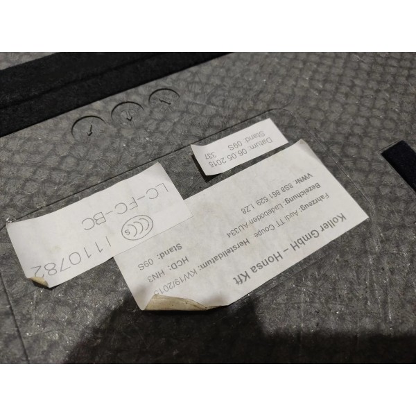 Tampão Assoalho Porta Malas Audi Tt Coupe 2016 8s8861529 Preto