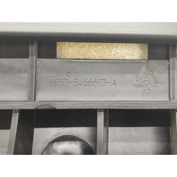 Acabamento Lateral Banco Traseiro D. Fusion 3.0 V6 2010