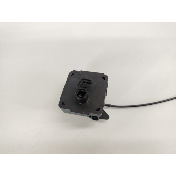 Trava Portinhola Tanque Mercedes C250 2013