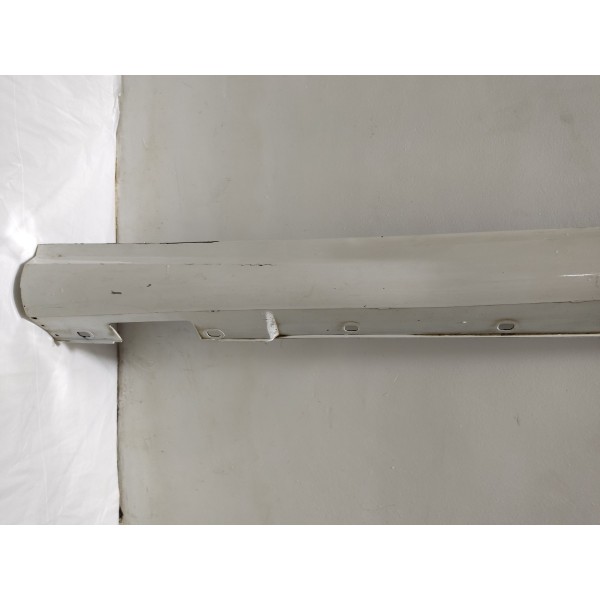 Spoiler Lateral Direito Mercedes C250 2013